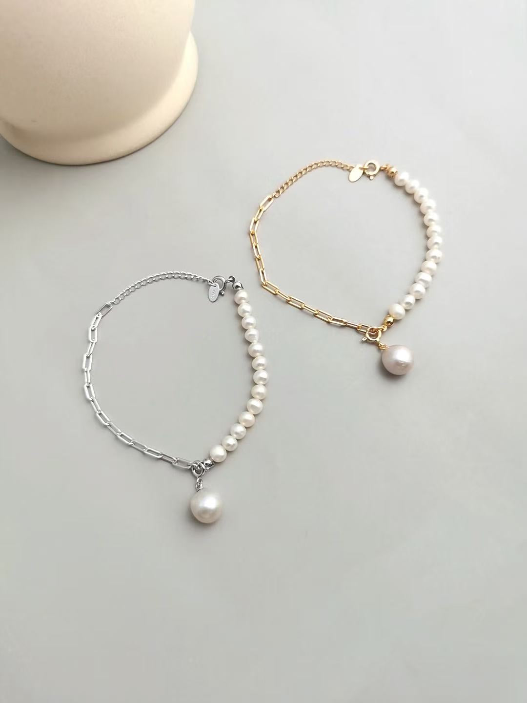 Luna Pearl Bracelet