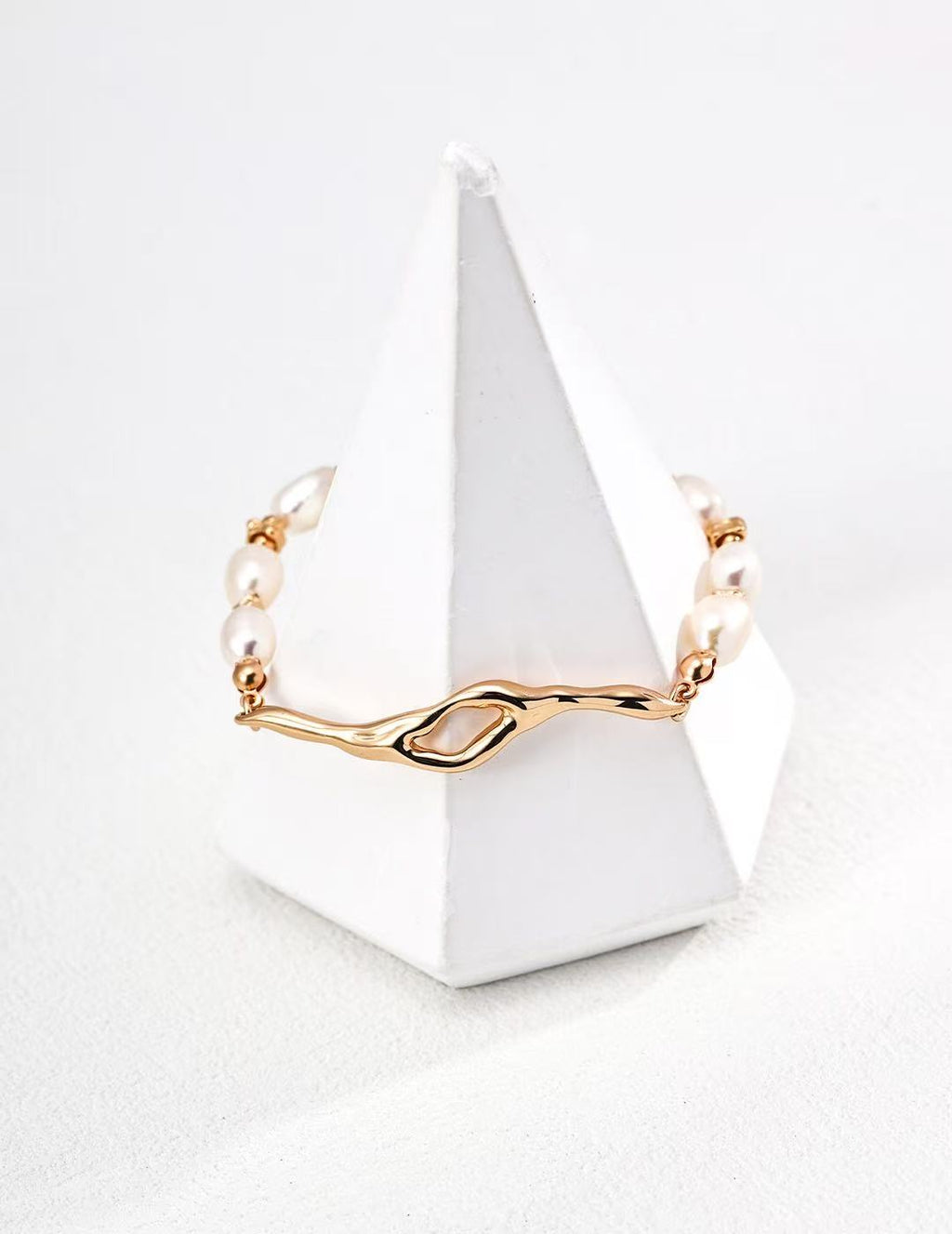 Golden Drift Bracelet